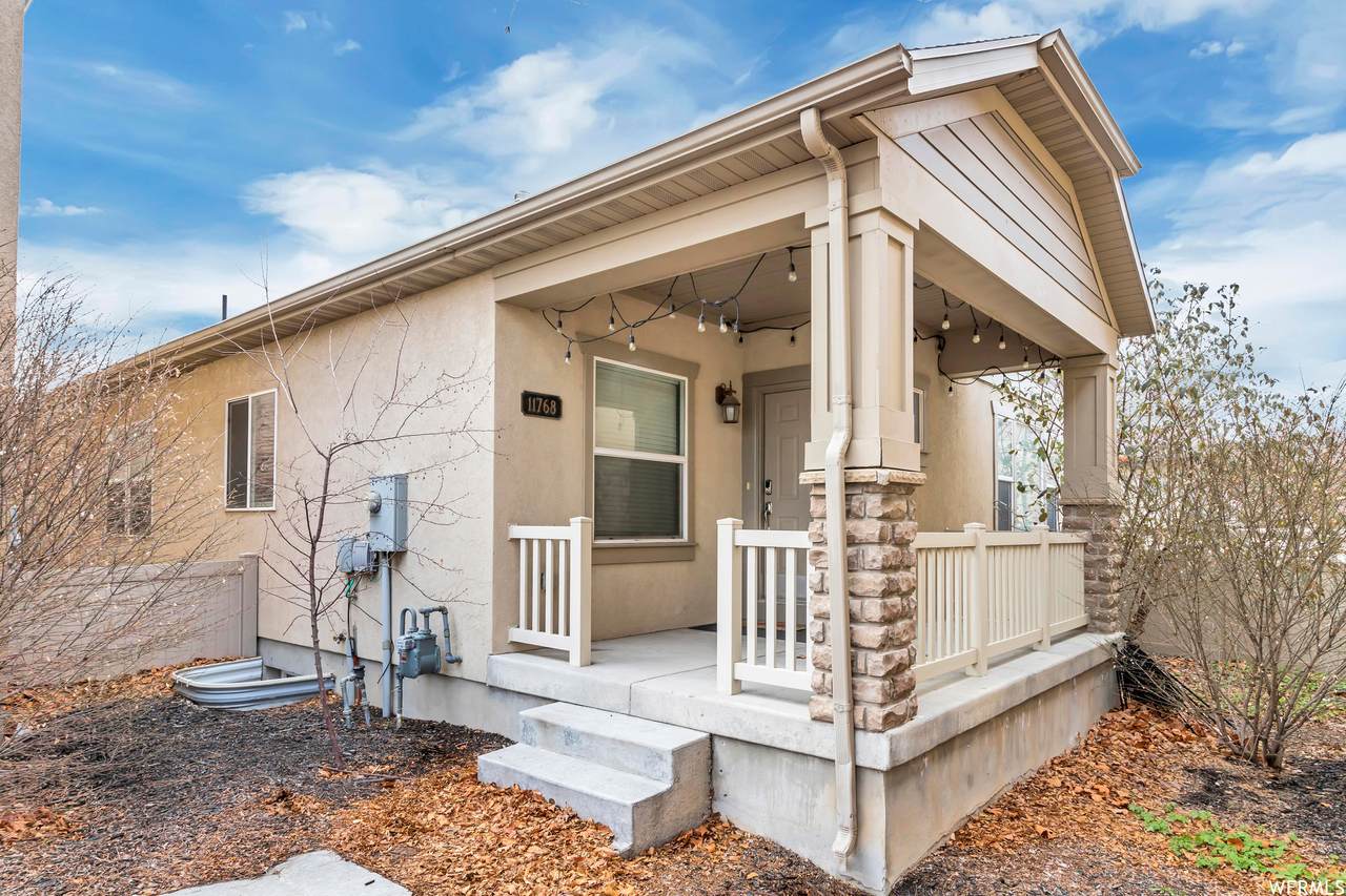 11768 Oakmond Rd - Photo 1