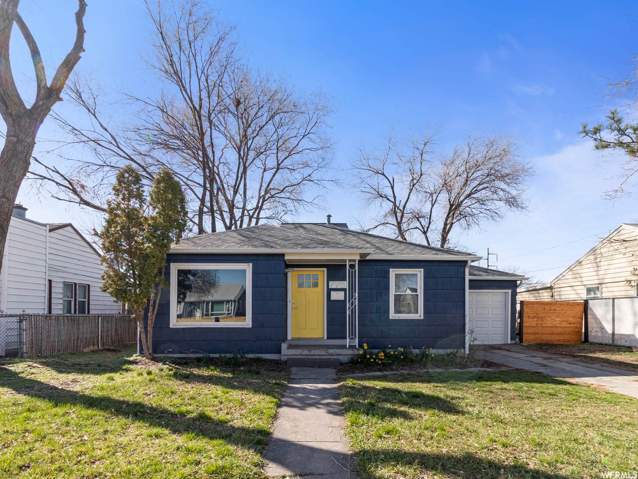 775 Fremont Ave - Photo 1