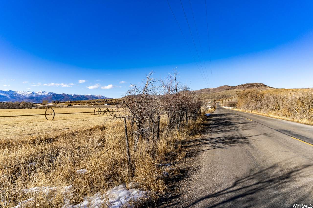 930 4800 - Photo 1