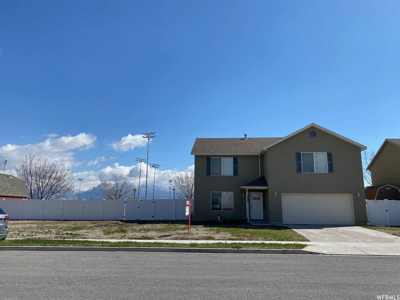 809 Gander Way - Photo 1