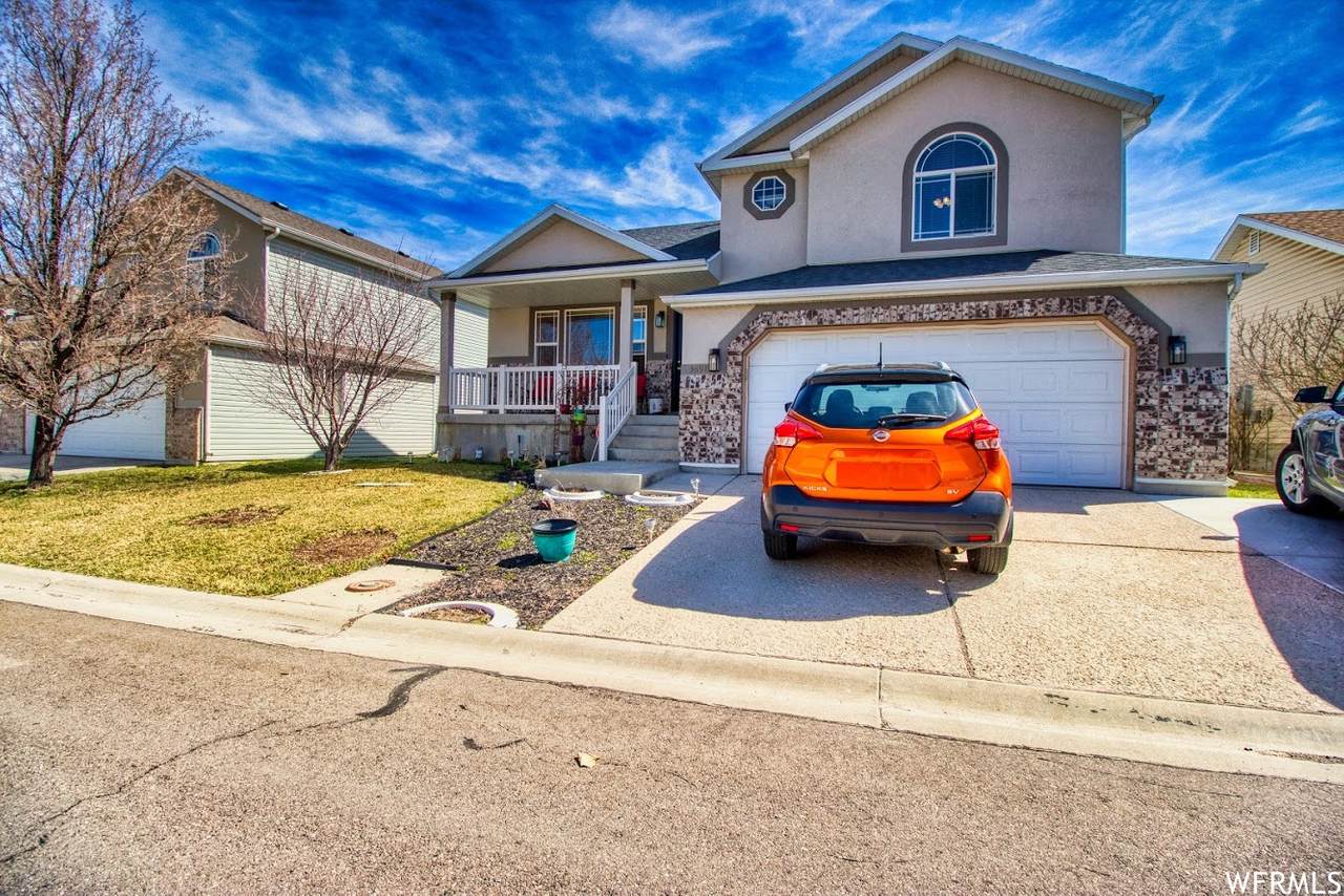 3697 Lucadia Way - Photo 1