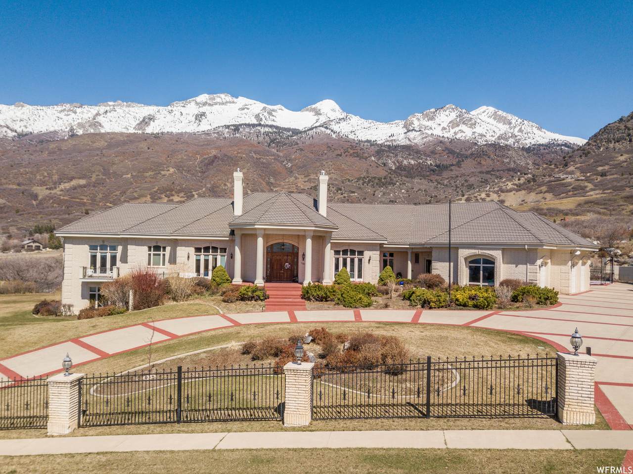 1389 Box Elder Dr - Photo 1