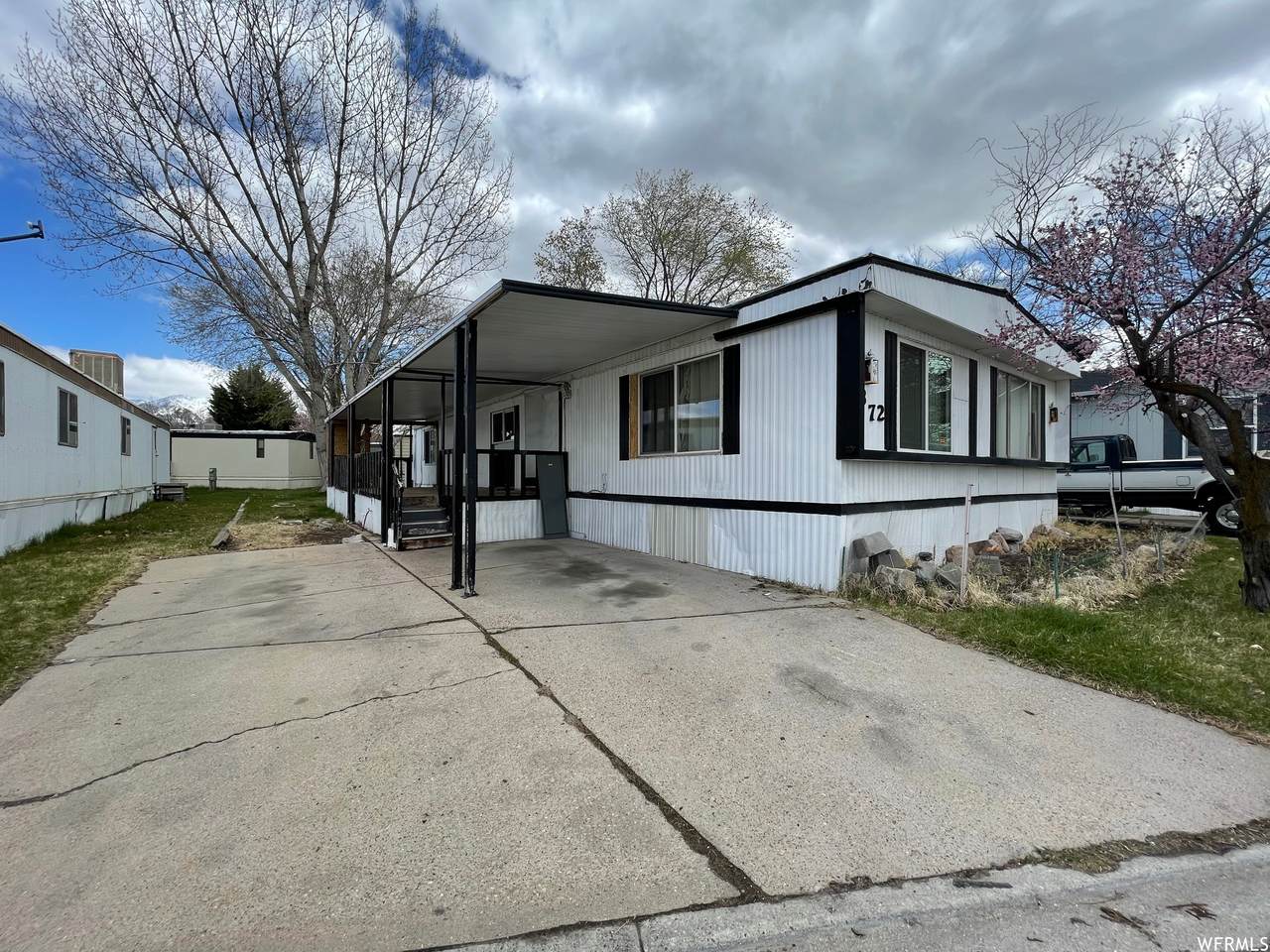 3860 B - Photo 1