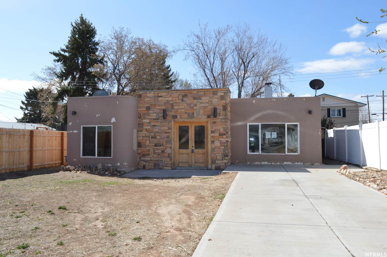 225 200 - Photo 1