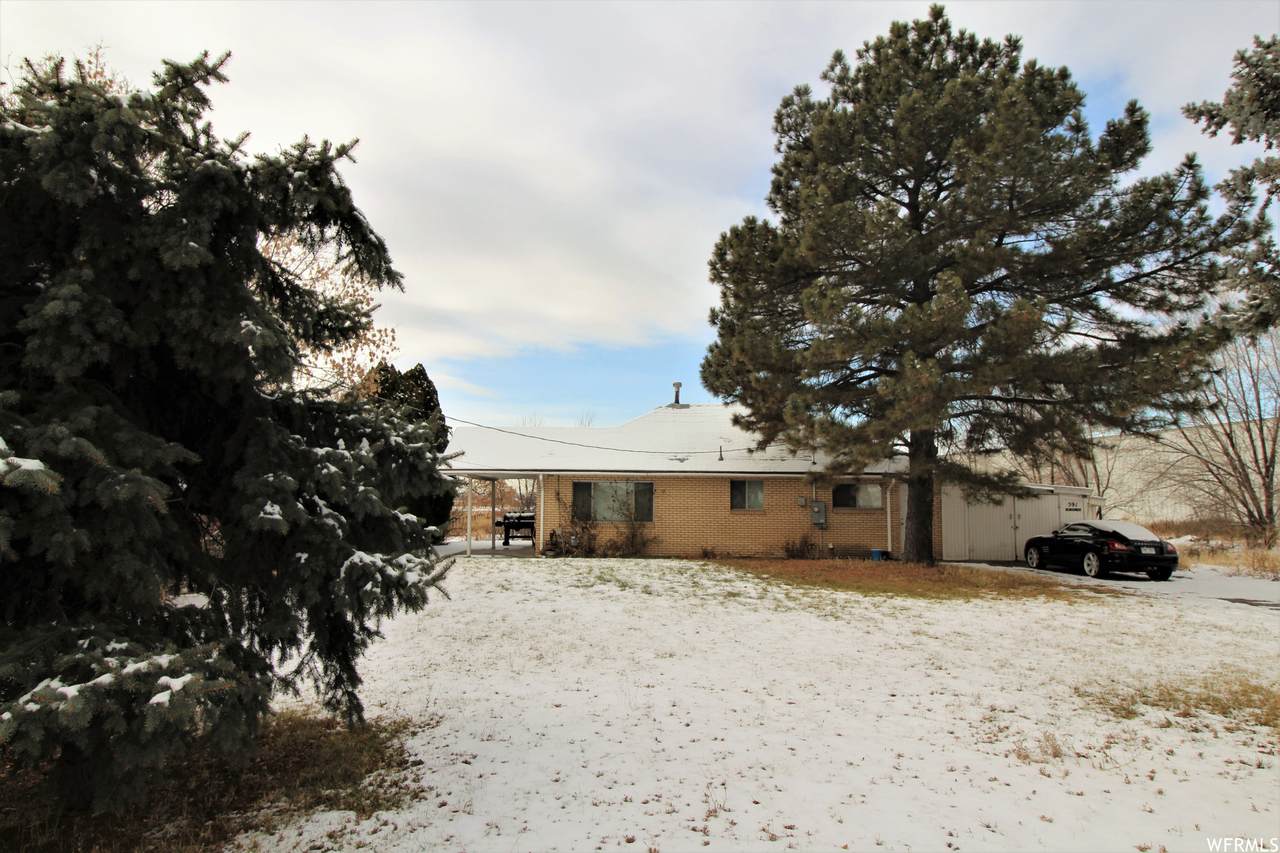 591 Wall Avenue - Photo 1