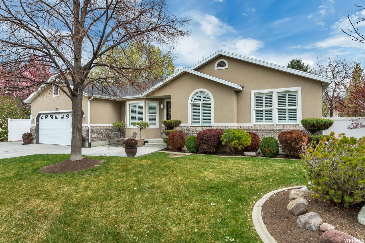 11561 Sweet Berry Dr - Photo 1