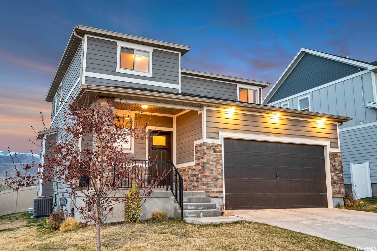 5038 Oakwood Dr - Photo 1
