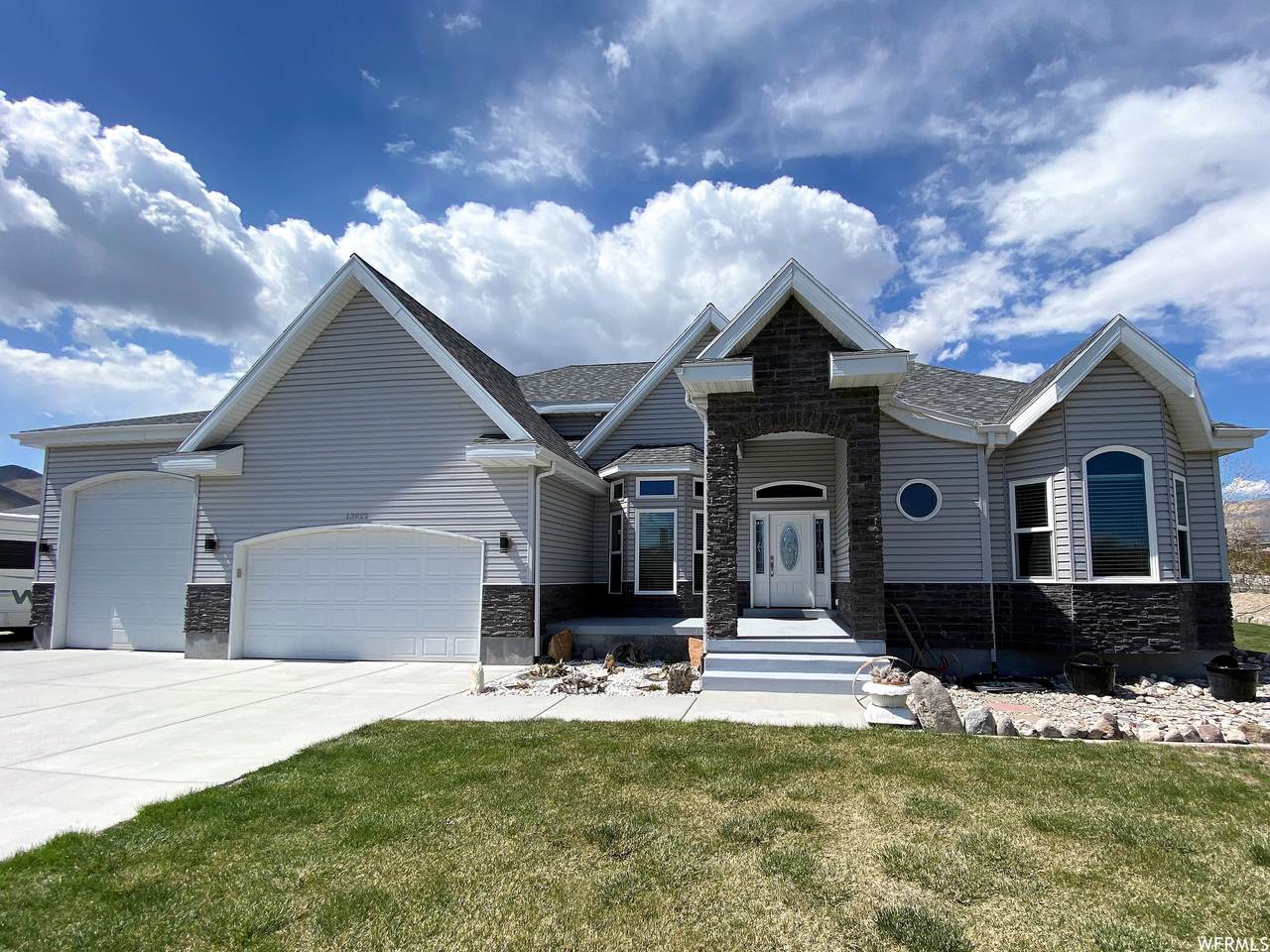 13922 Tick Ln - Photo 1