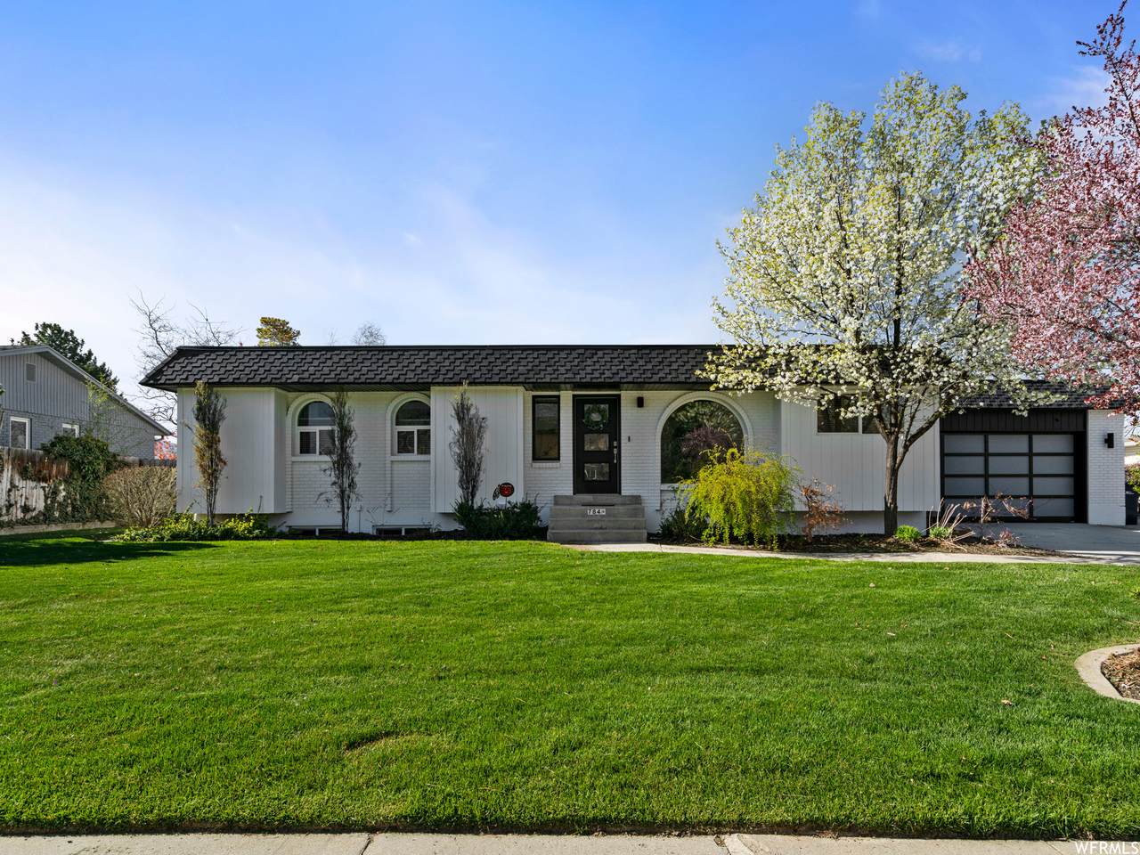 784 Silver Sage Dr - Photo 1