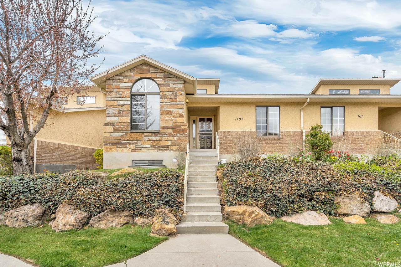 1107 Brigadoon Ct - Photo 1