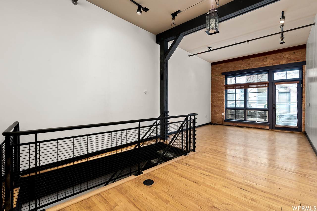 346 Pierpont Ave - Photo 1