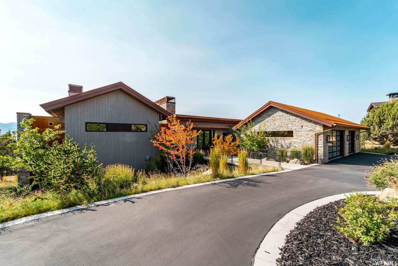 2111 Signal Peak Ct - Photo 1