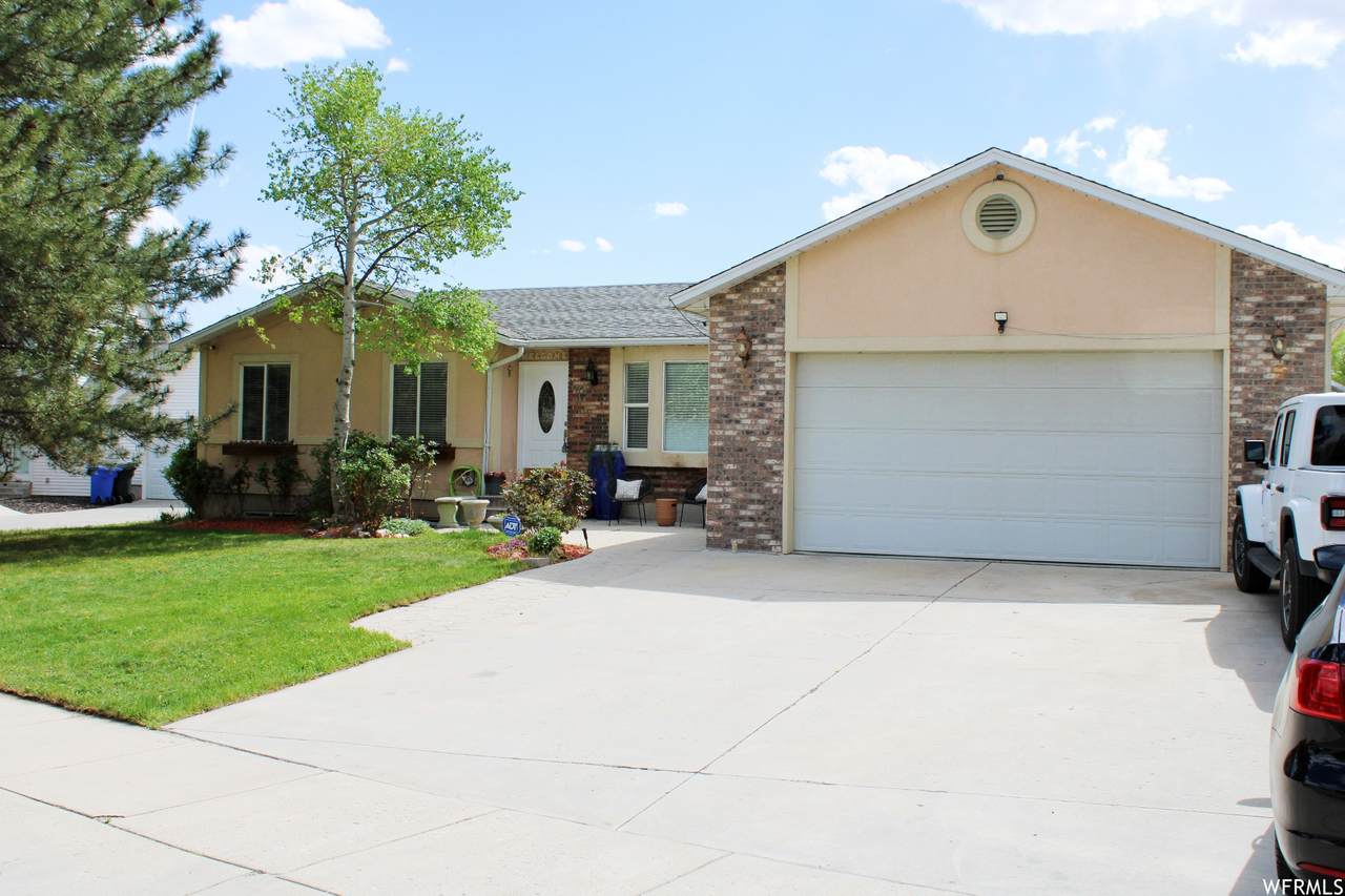 2461 Jordan Meadows Ln - Photo 1