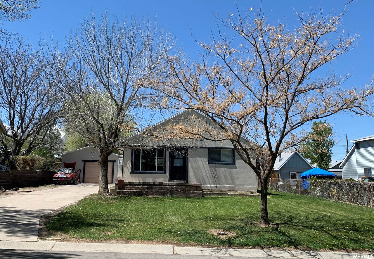 3190 Elmer St - Photo 1