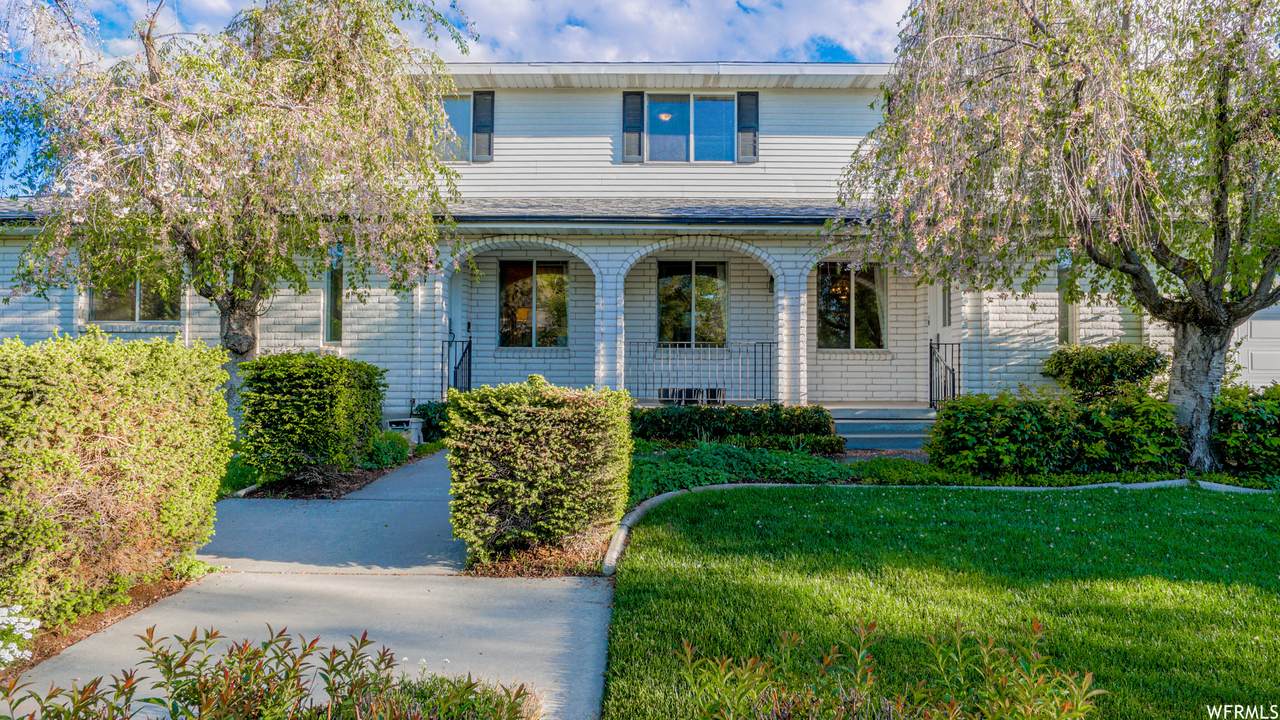 2350 Bristlecone Cir - Photo 1