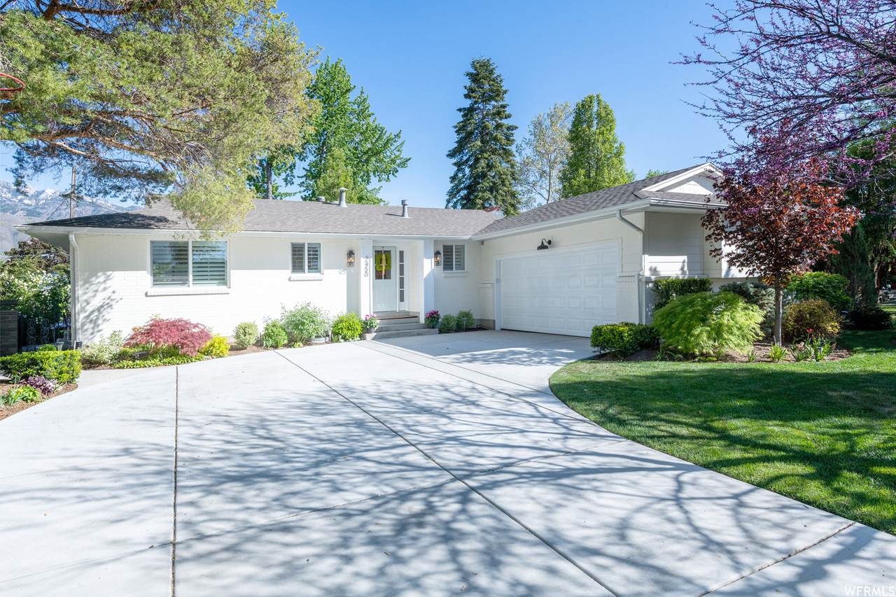 2450 Cardinal Way - Photo 1