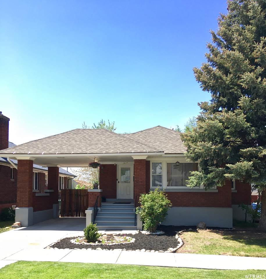 2827 Van Buren Ave - Photo 1