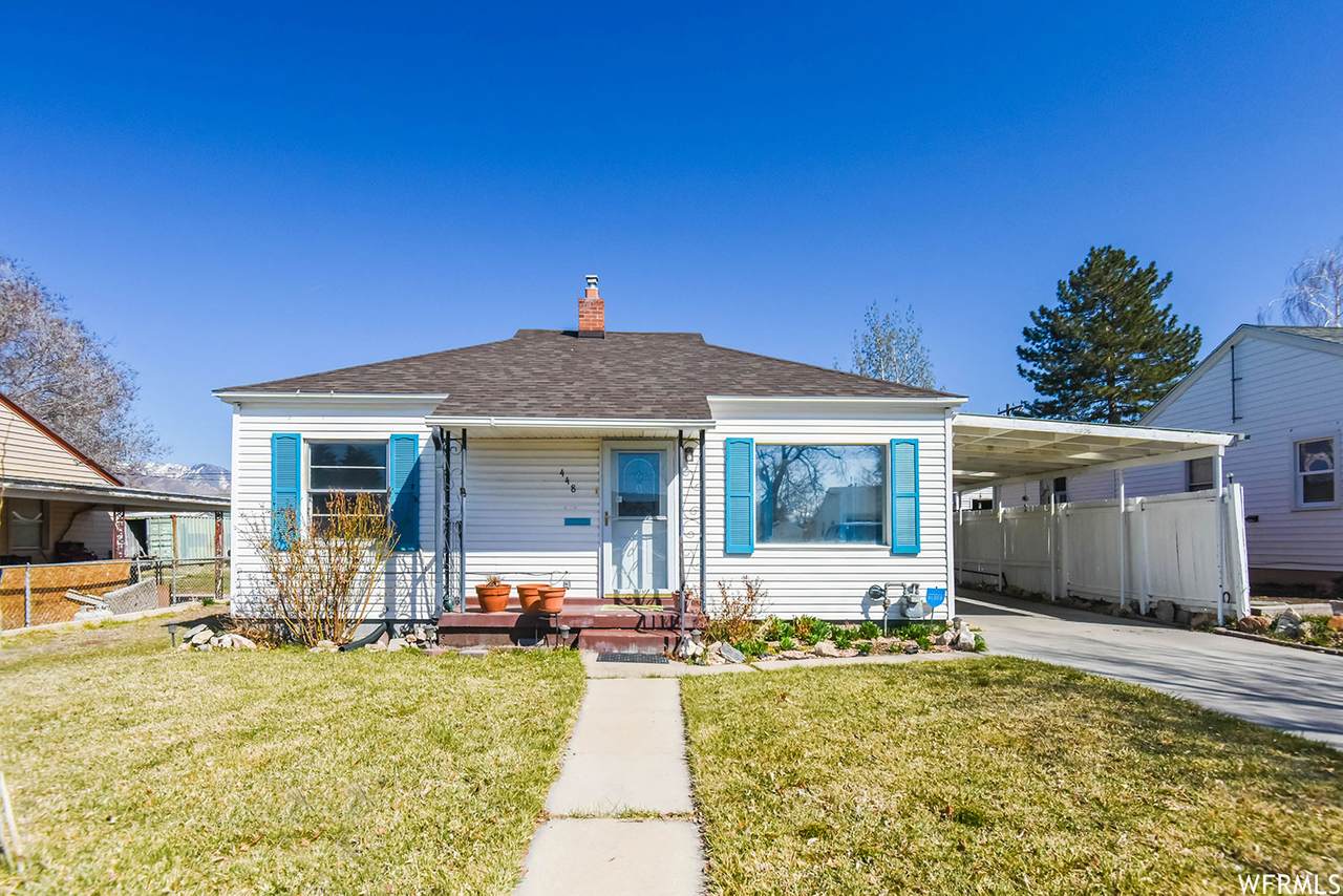 448 Parkway Ave - Photo 1