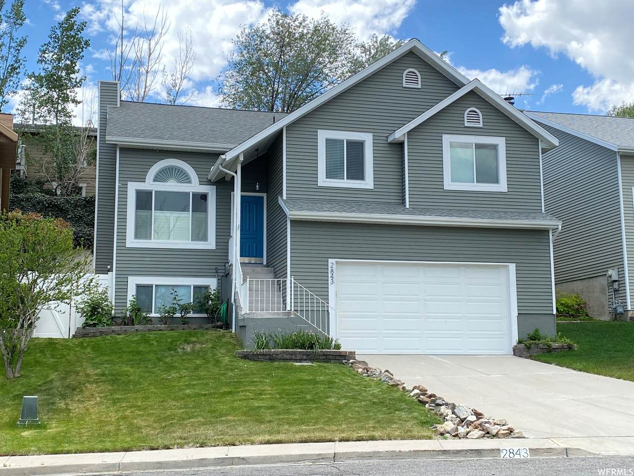 2843 Westcove Dr - Photo 1