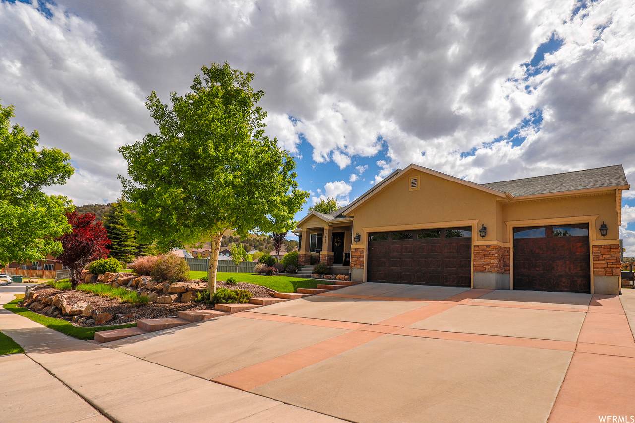 7655 Mountain Ash Way - Photo 1