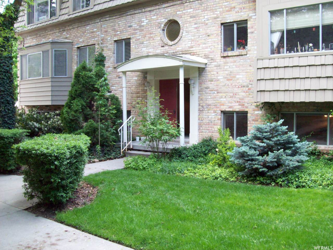 2220 Murray Holladay Rd Rd - Photo 1