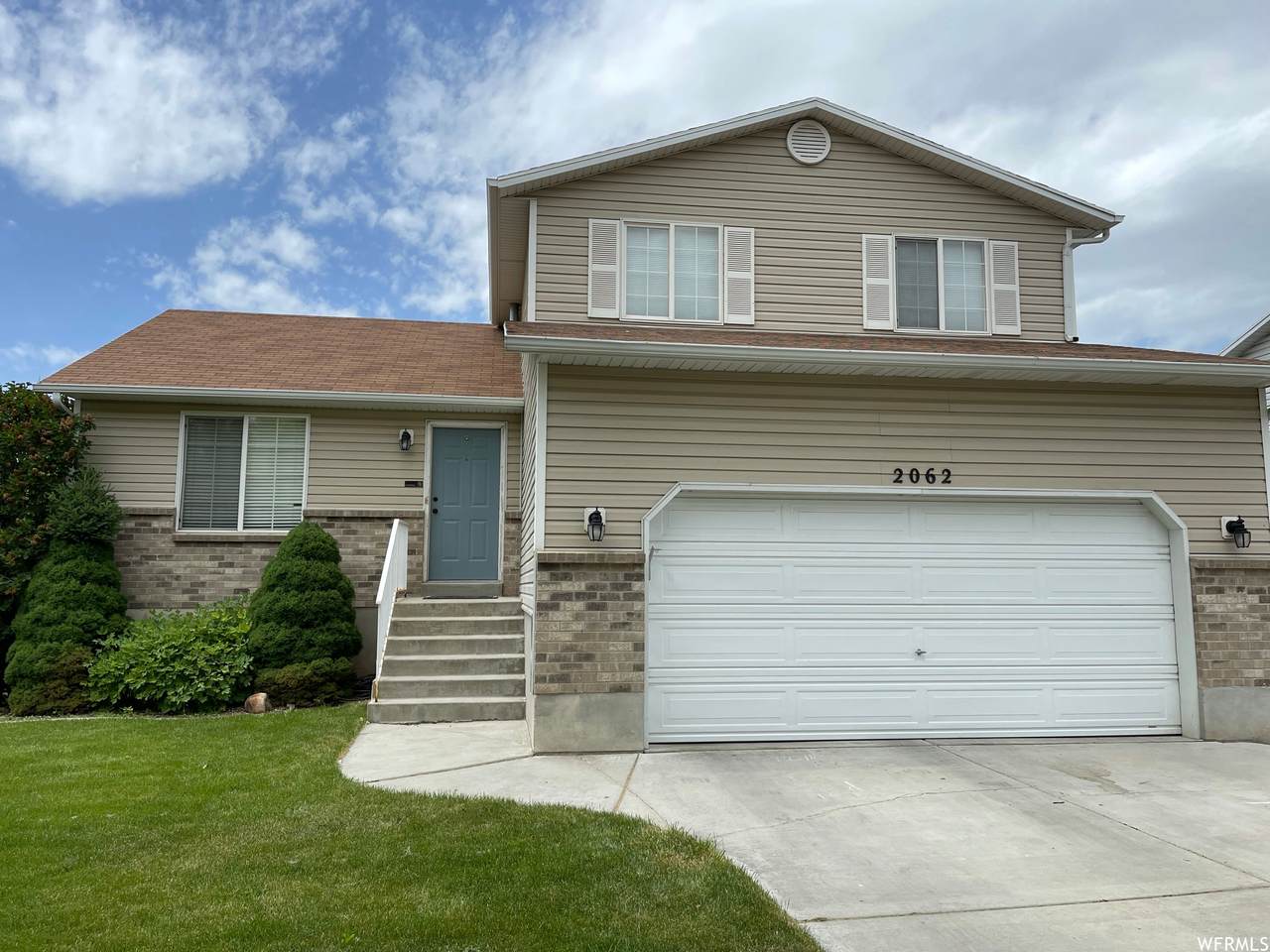 2062 Lake Mesa Dr - Photo 1