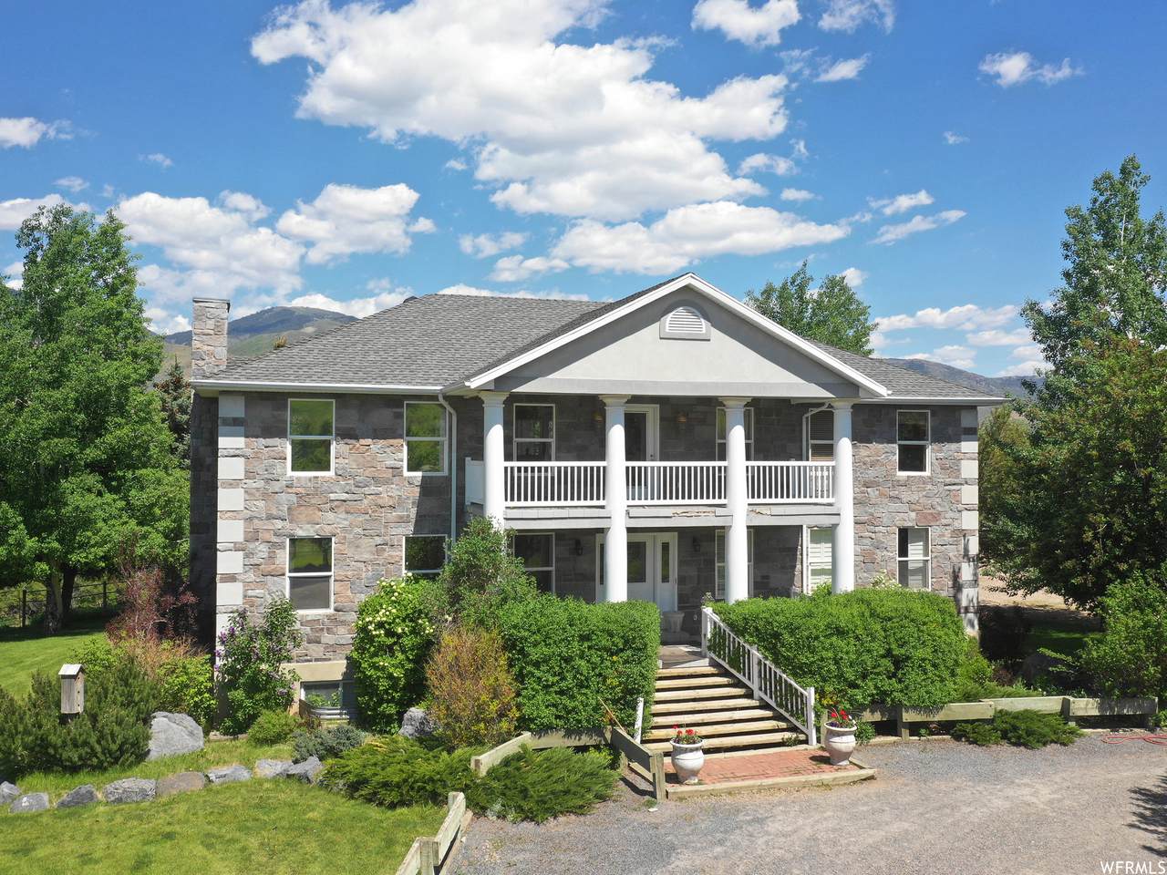 3120 Morgan Valley Dr - Photo 1