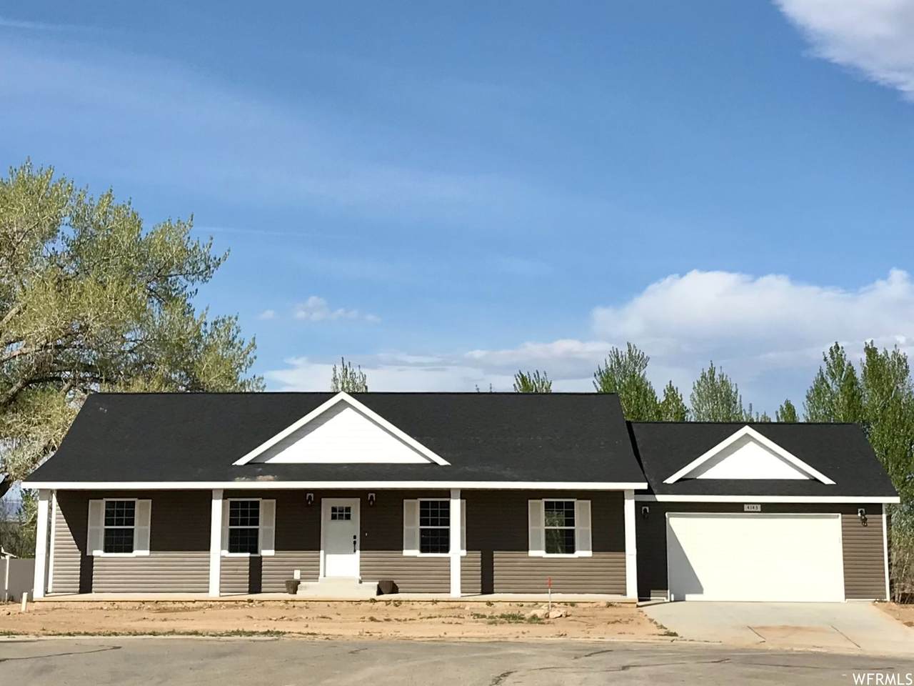 4143 600 Cir - Photo 1
