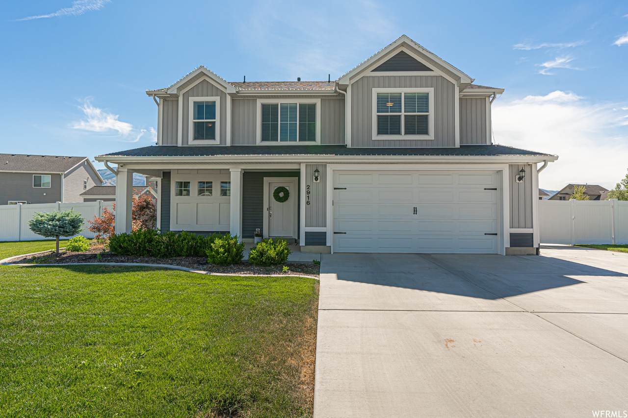 2916 Stonebridge - Photo 1