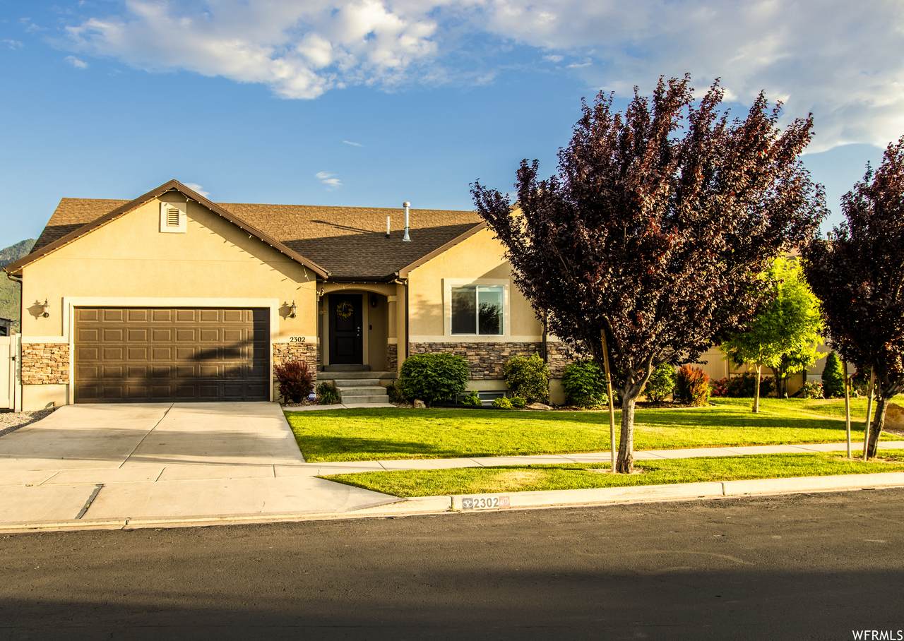 2302 Rio Grande - Photo 1