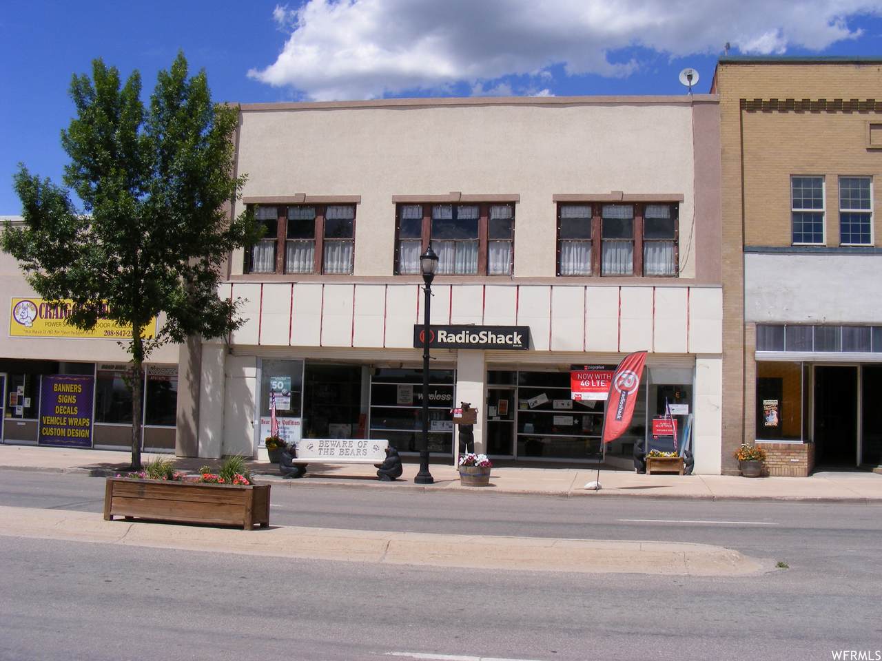 928 Washington St - Photo 1
