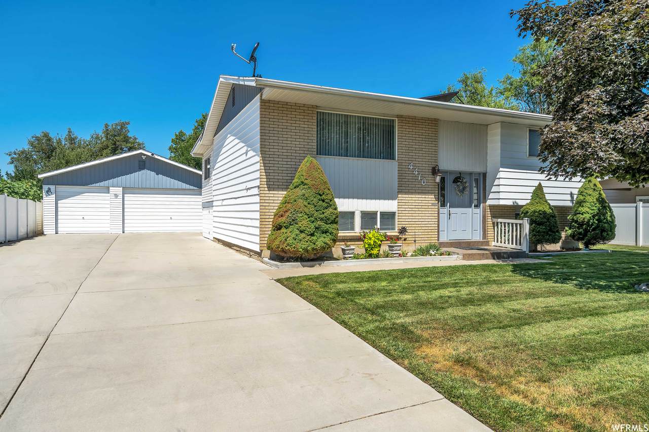 4410 Jarrah St - Photo 1