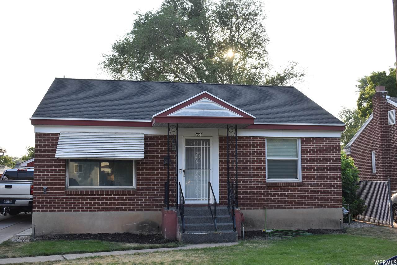 2051 Liberty Ave - Photo 1
