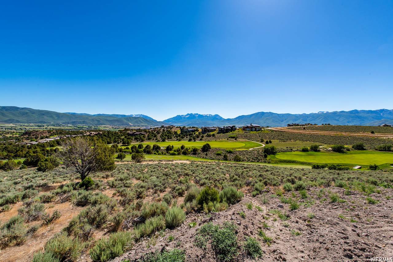 2746 Boulder Top Loop - Photo 1