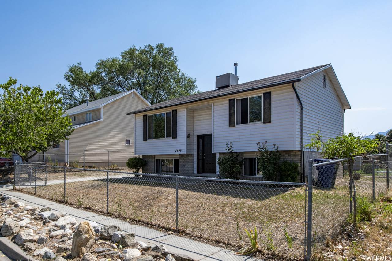 5899 Salem Ave - Photo 1