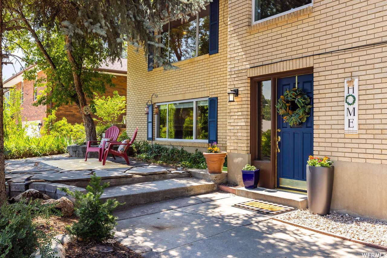 1850 Viscounti Dr - Photo 1