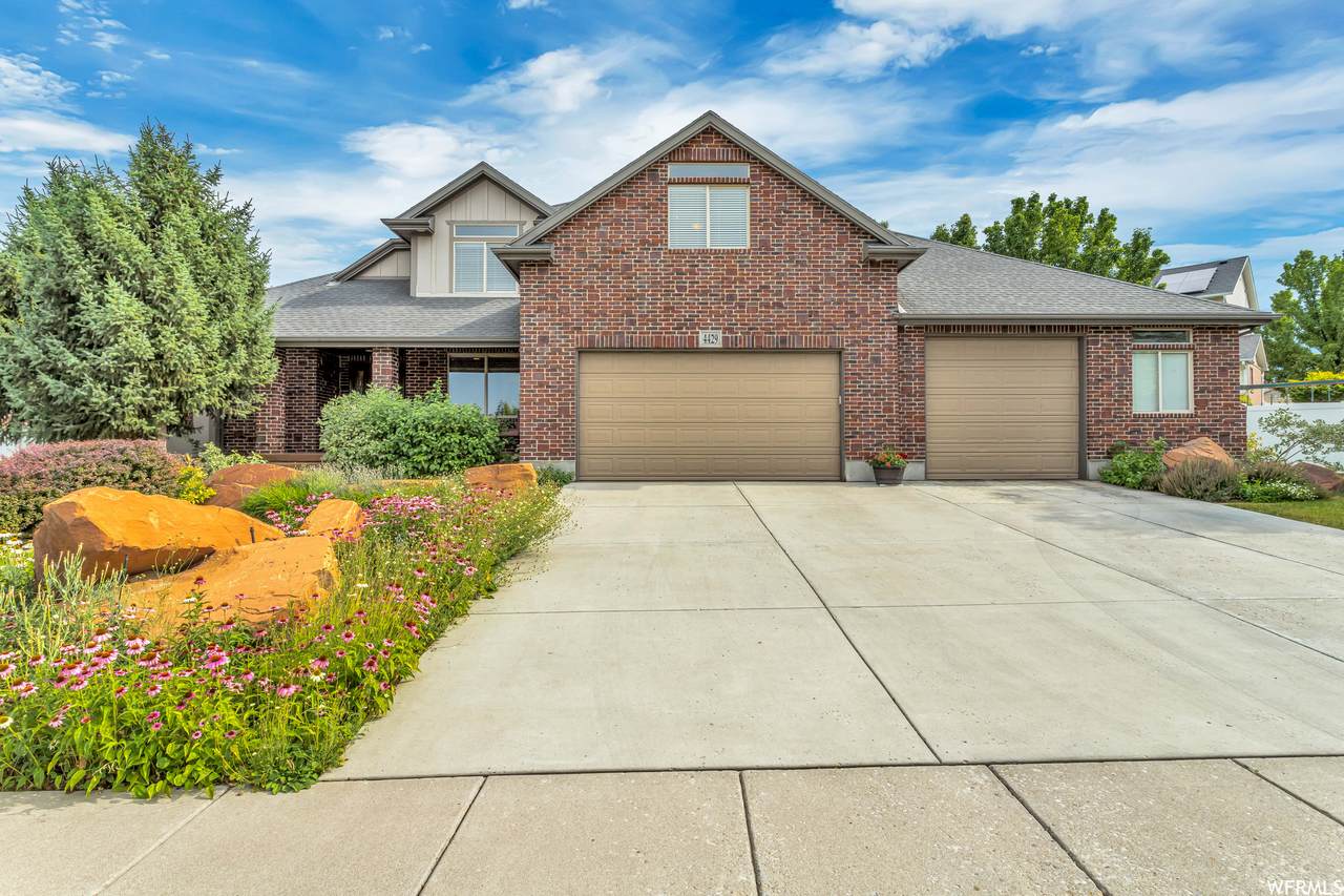 4429 Sid Dr - Photo 1