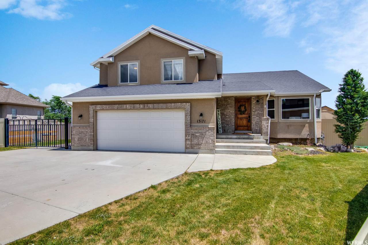 13171 Dillan Cir - Photo 1