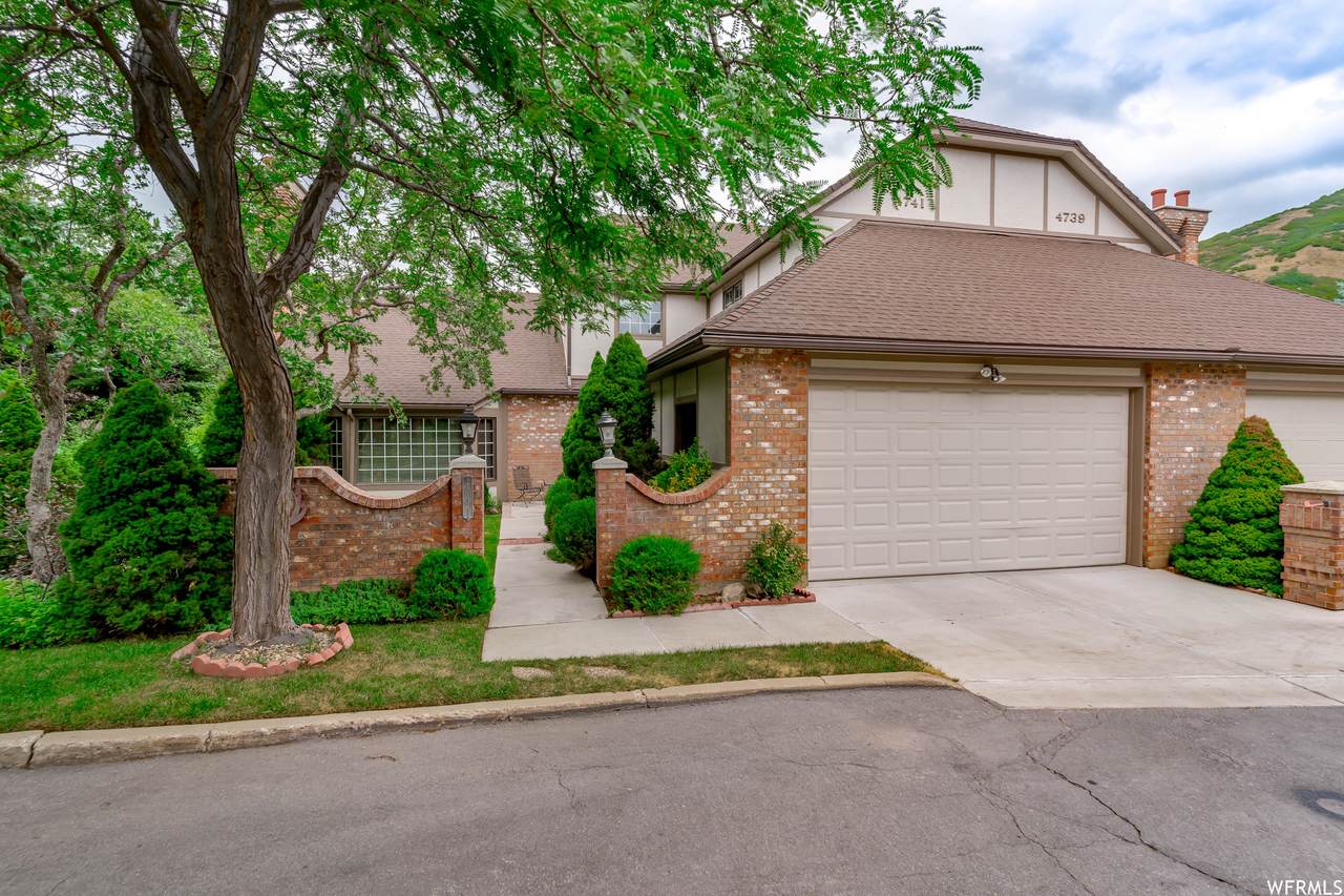 4741 Banbury Ln - Photo 1