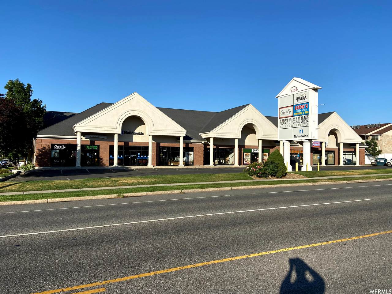 1155 Main St - Photo 1