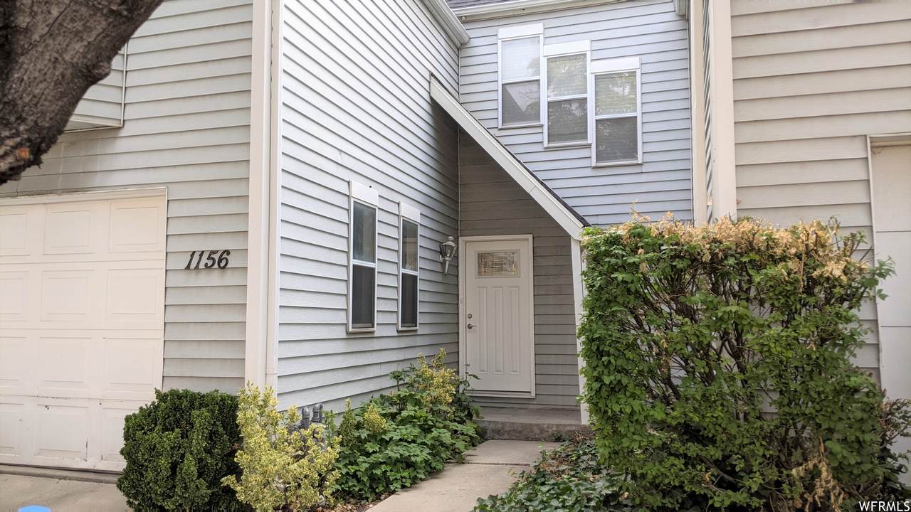 1156 Regent Ct - Photo 1