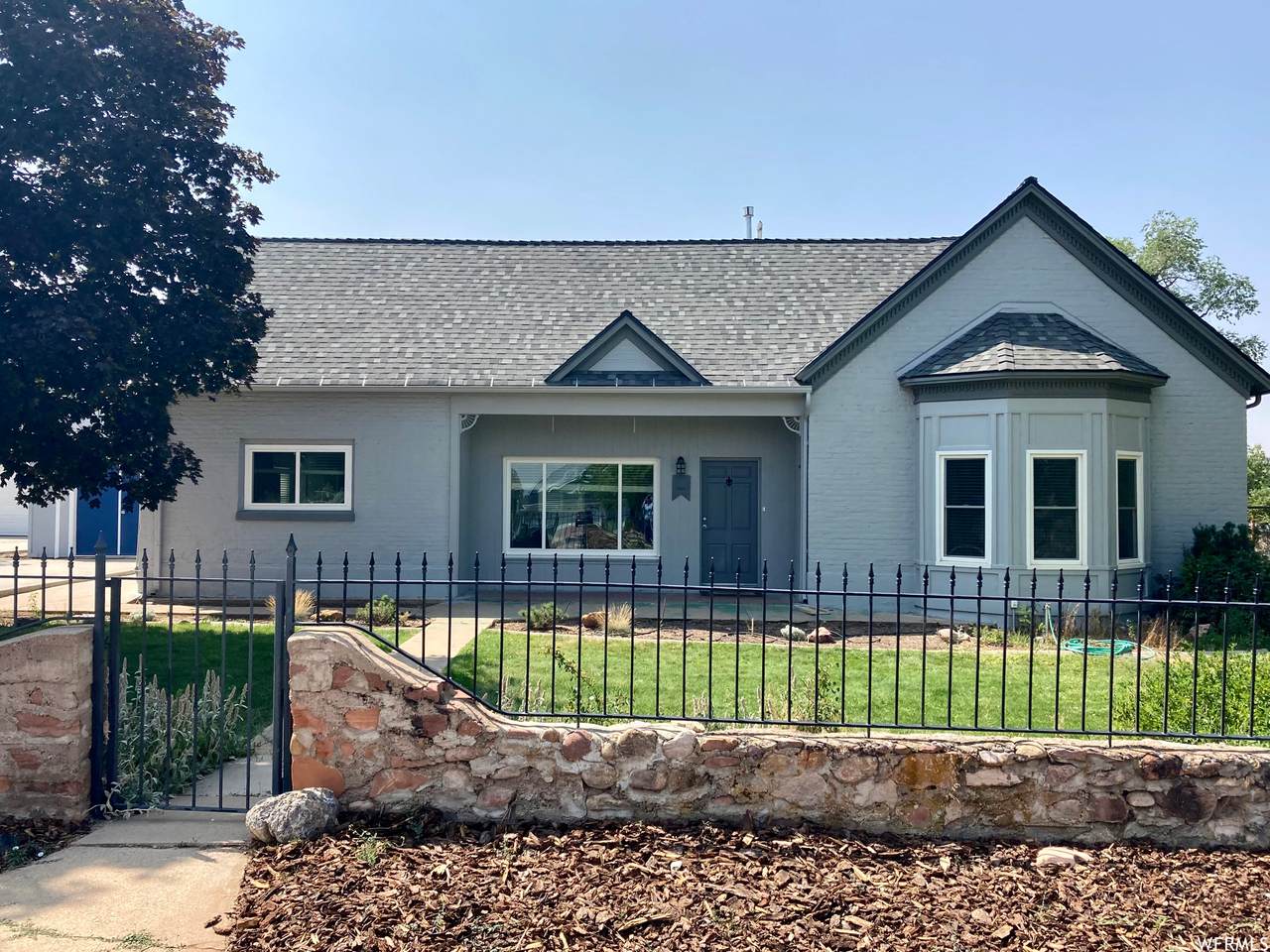 280 Canyon Rd - Photo 1
