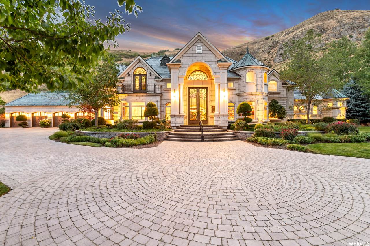 1201 Oak Forest Rd - Photo 1