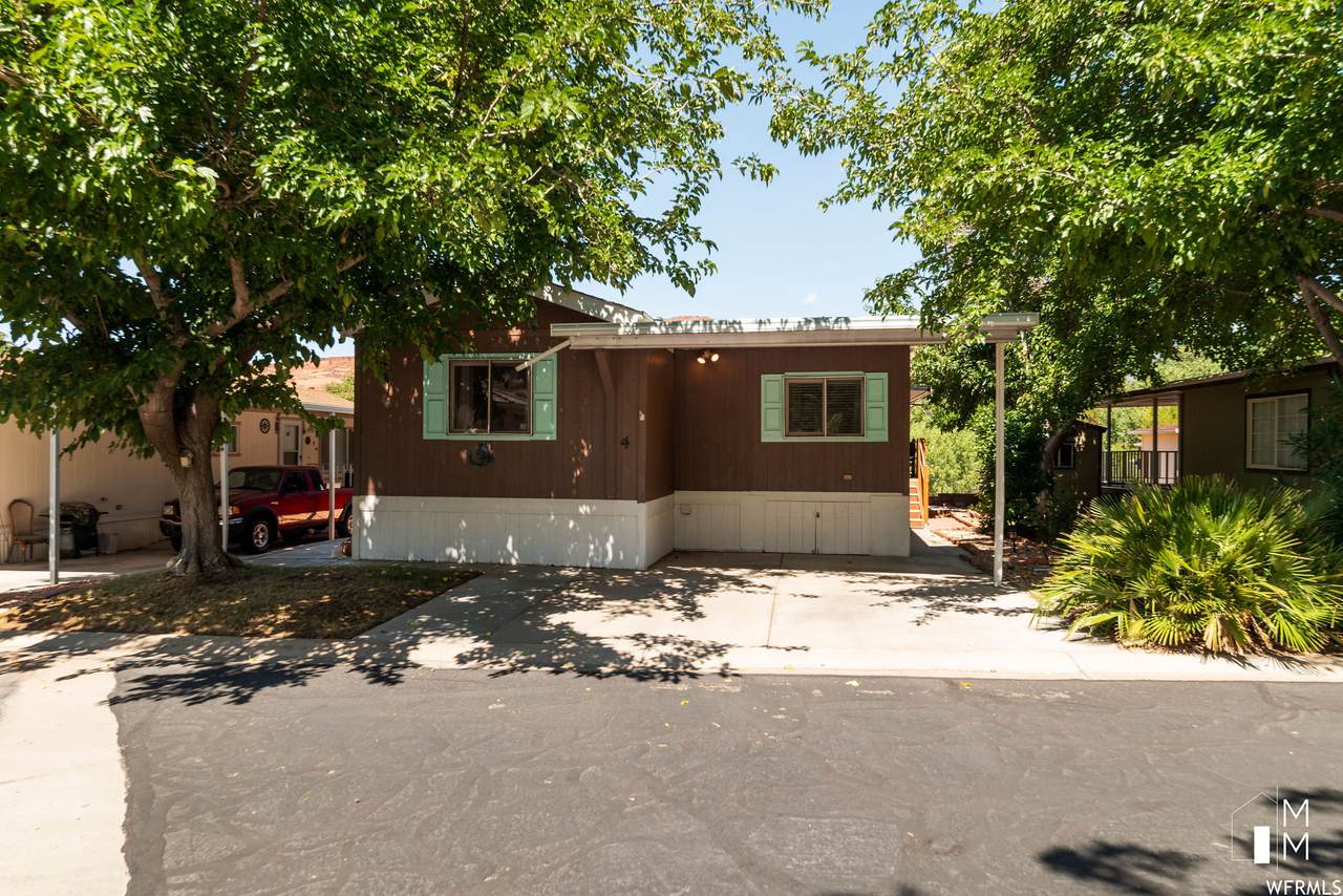 4 Overlook Ln - Photo 1