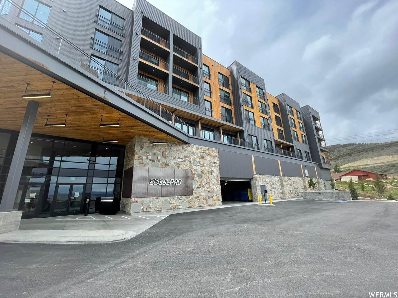 2670 Canyons Resort Dr - Photo 1