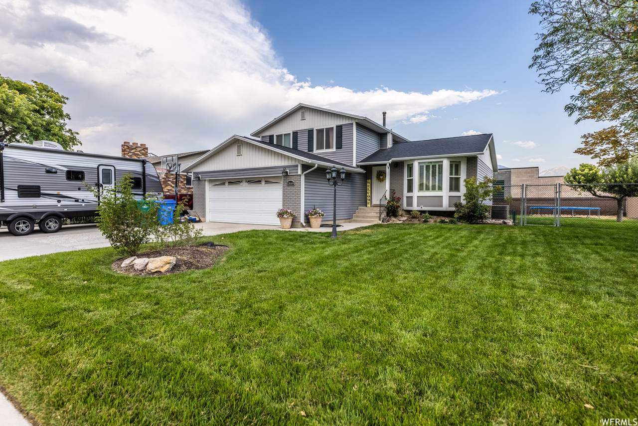 13669 Buckboard Way - Photo 1