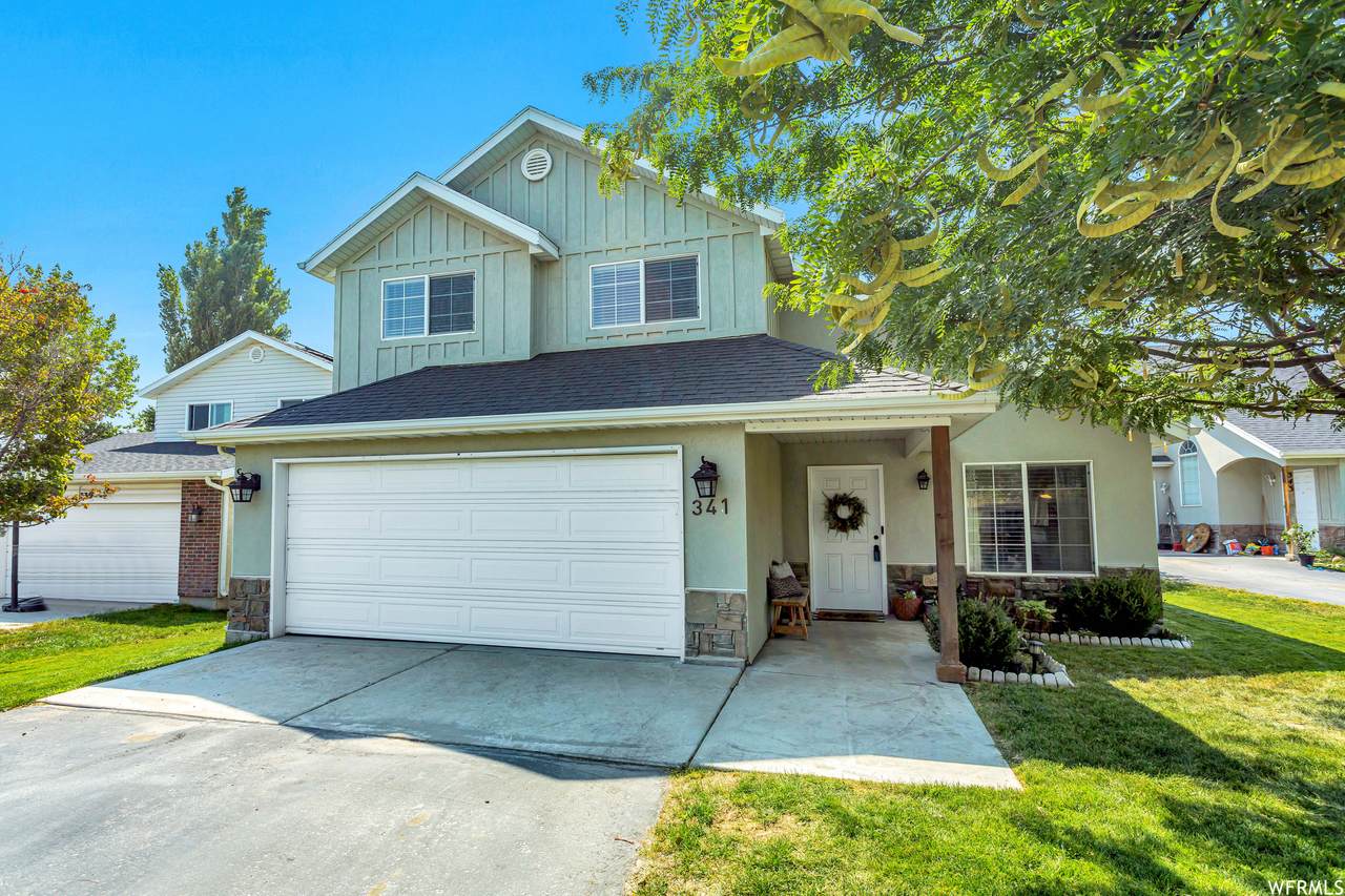 341 Strawberry Pl - Photo 1