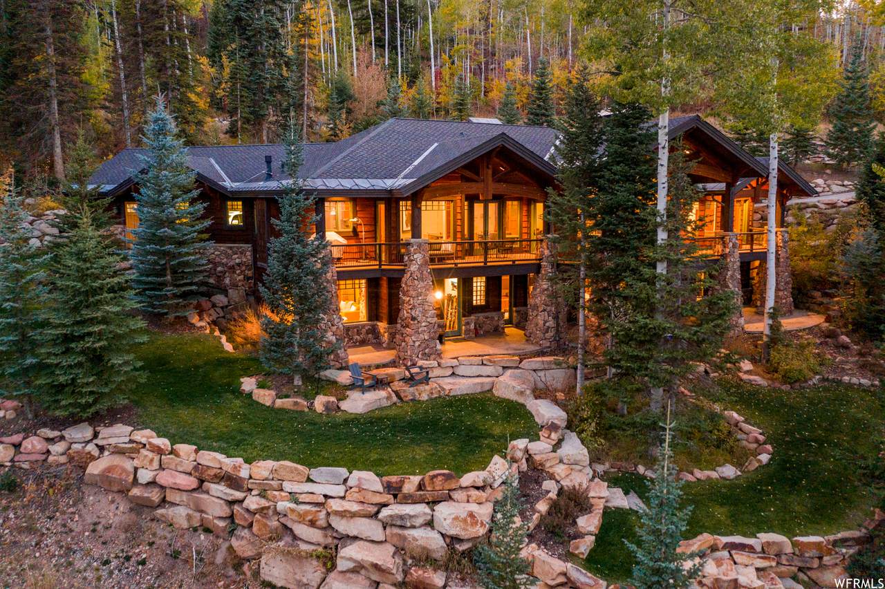 23 White Pine Canyon Rd - Photo 1