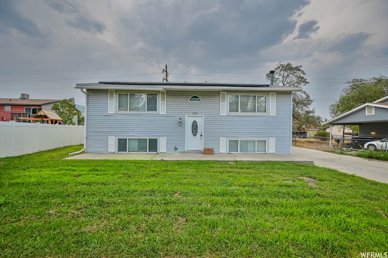 3720 Franklin Rd - Photo 1