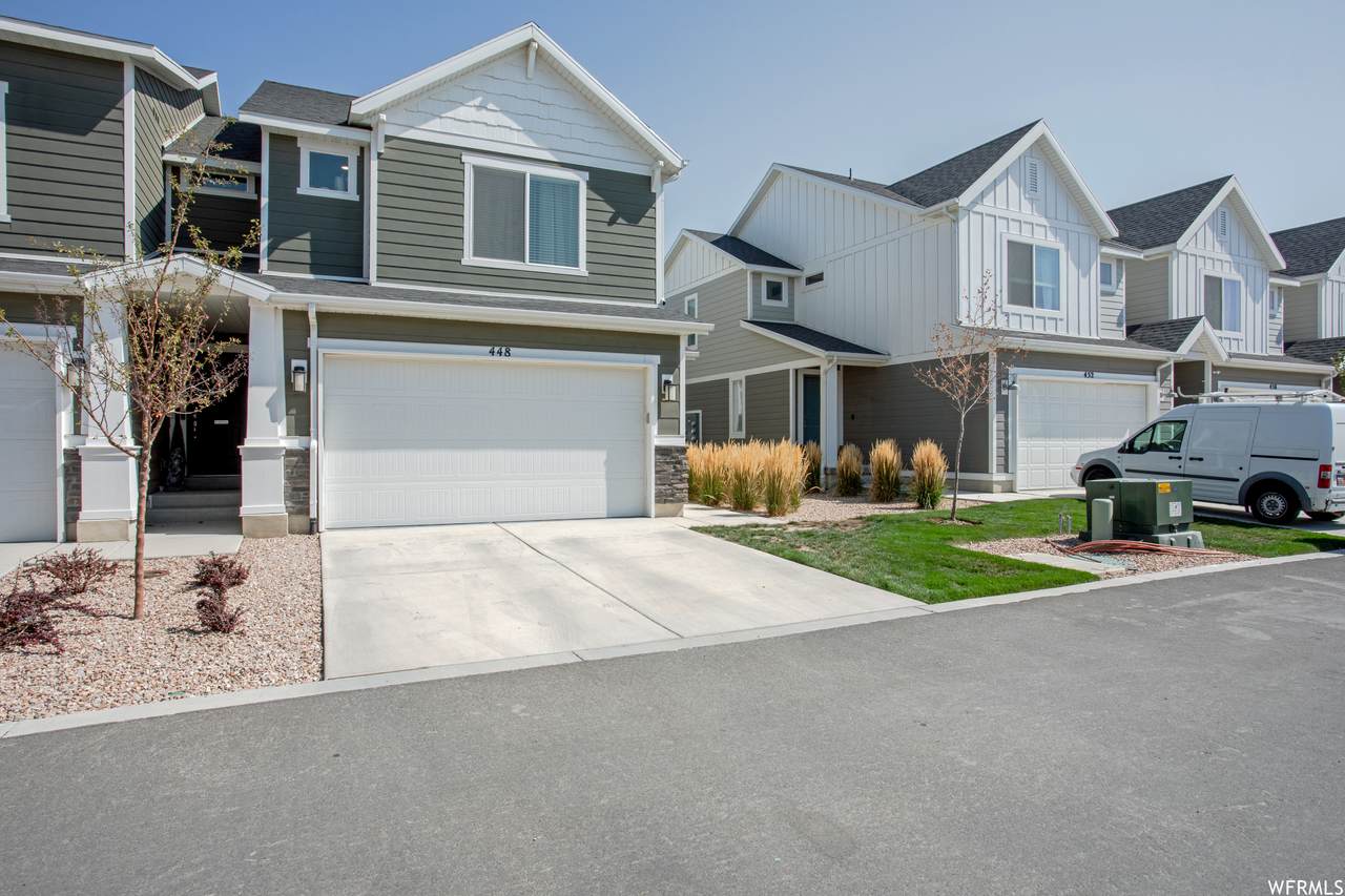 448 Pegasus Way - Photo 1